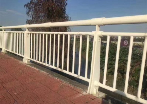 景觀(guān)河道護(hù)欄