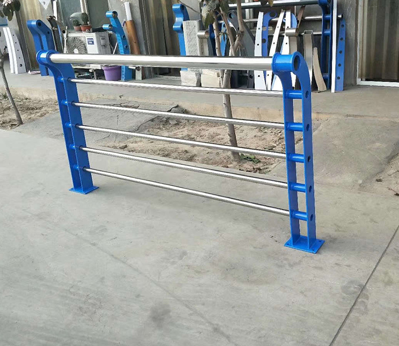 不銹鋼復合管護欄